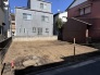 敷地の間口が約8.8mあり、奥行きも約9mのため様々な間取りに対応が可能です。