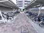 雨の日も安心、屋根付き駐輪スペースで快適な自転車ライフを過ごせます。
